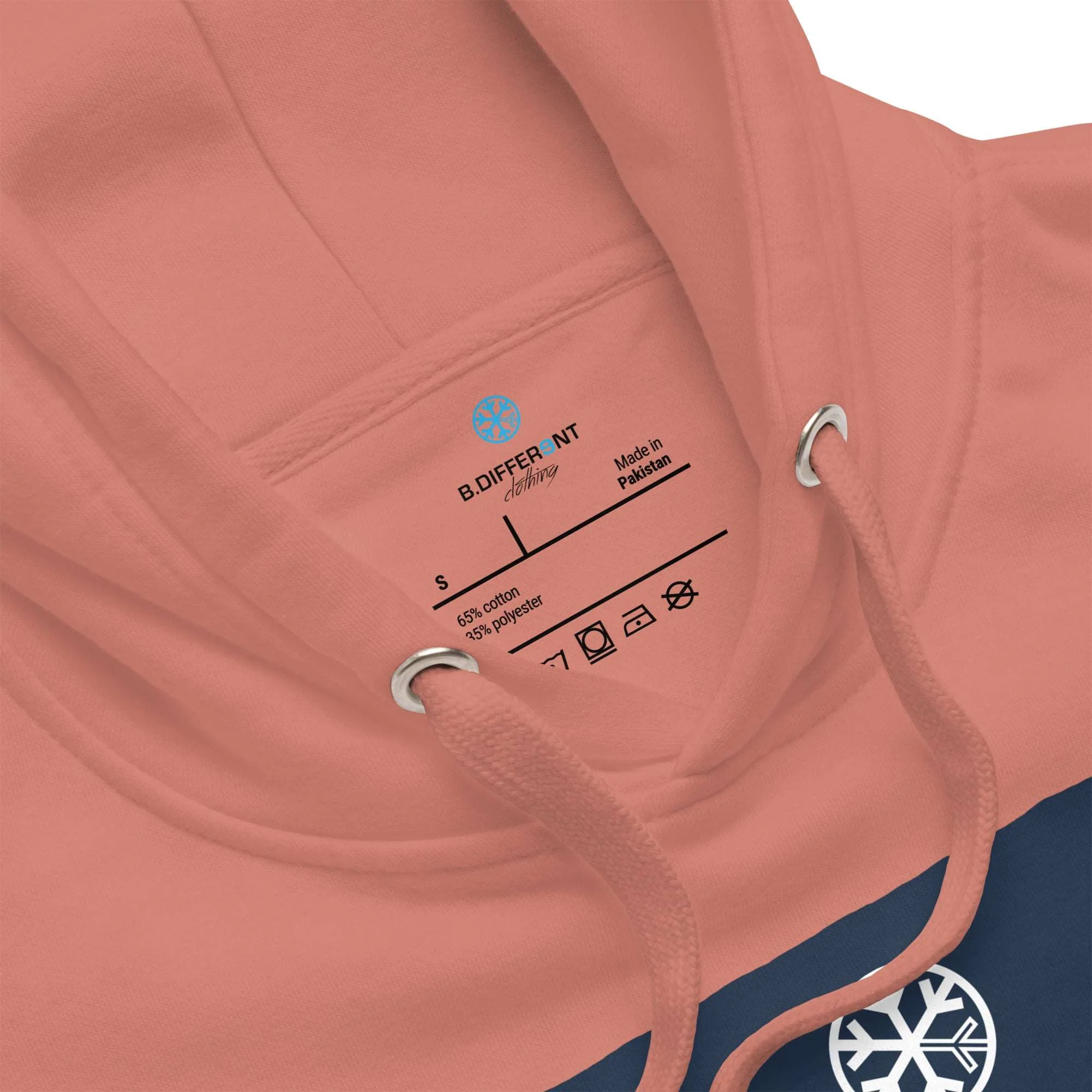 Dreamer Graffiti Throw-up Hoodie - Image 12
