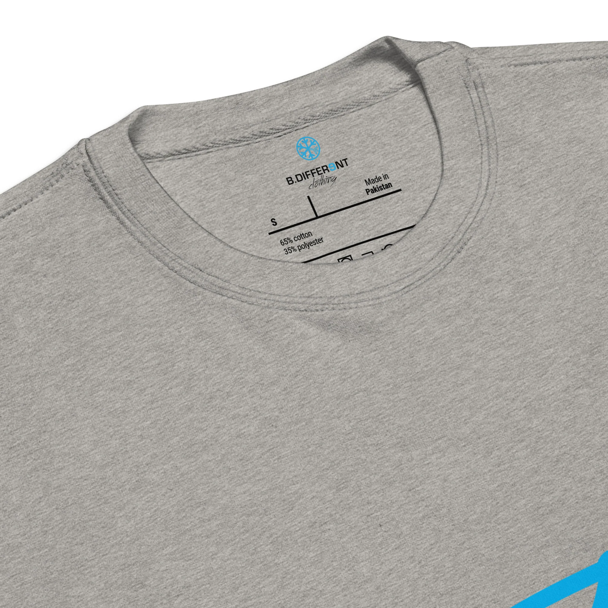 Only Tags Graffiti Sweatshirt - Image 5
